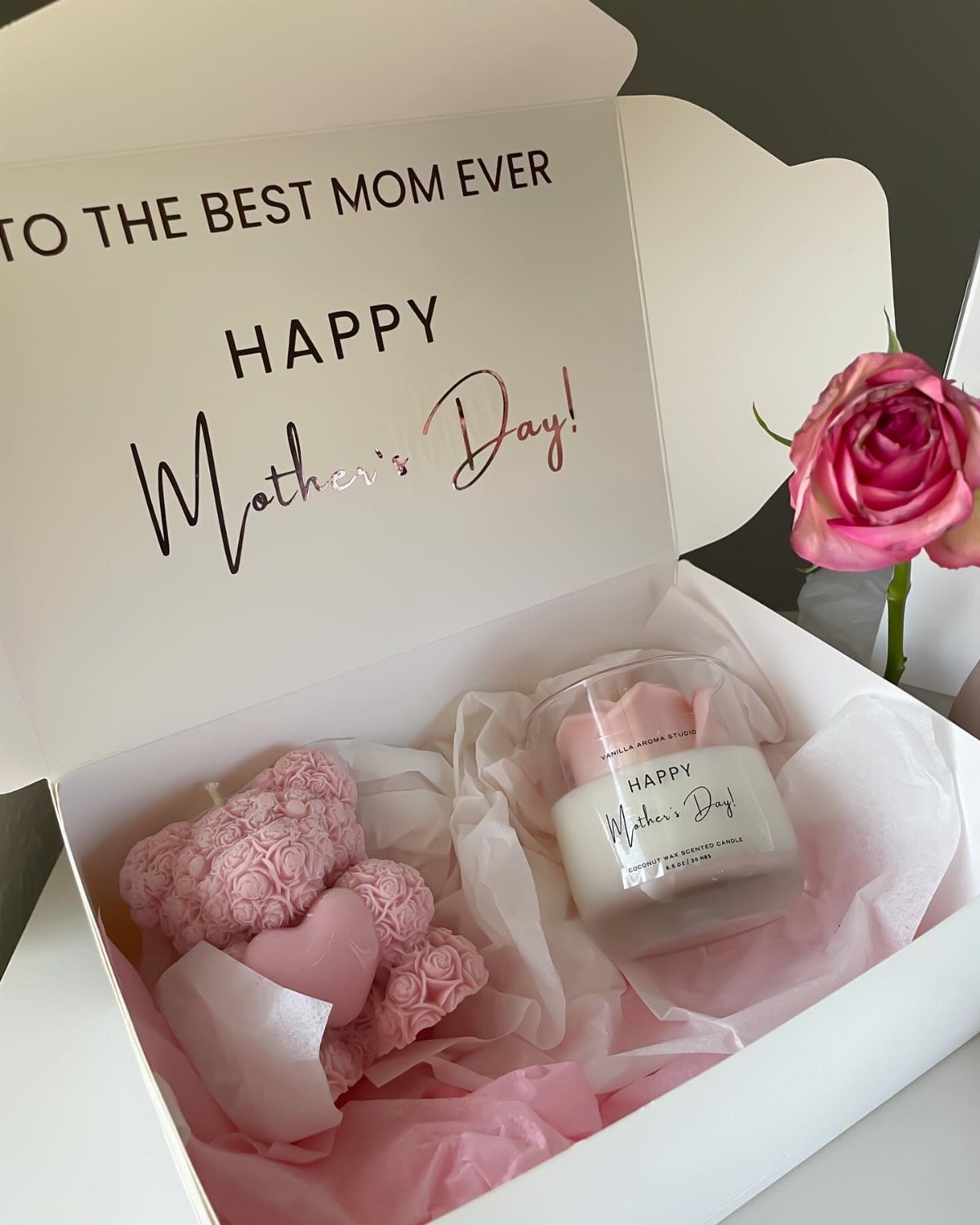 White gift box with pink teddy bear candle and jar candle for Mother's Day